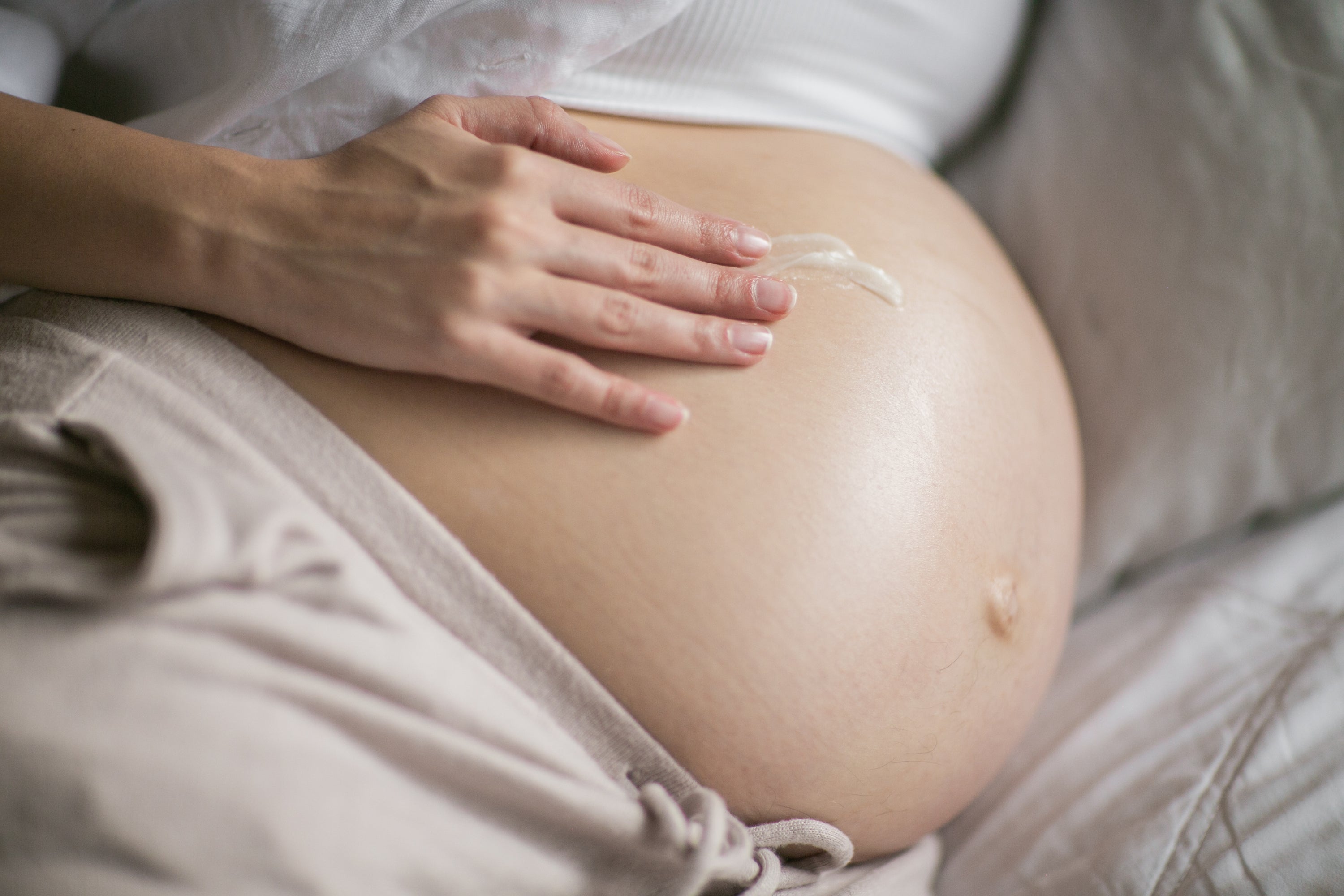 Pregnancy Lotion vs. Regular Lotion: What's the Difference?